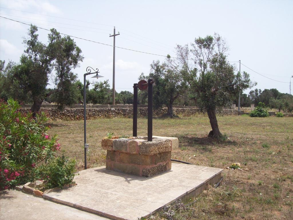 Trullo Contrada Stracca Guest House Alliste Ngoại thất bức ảnh